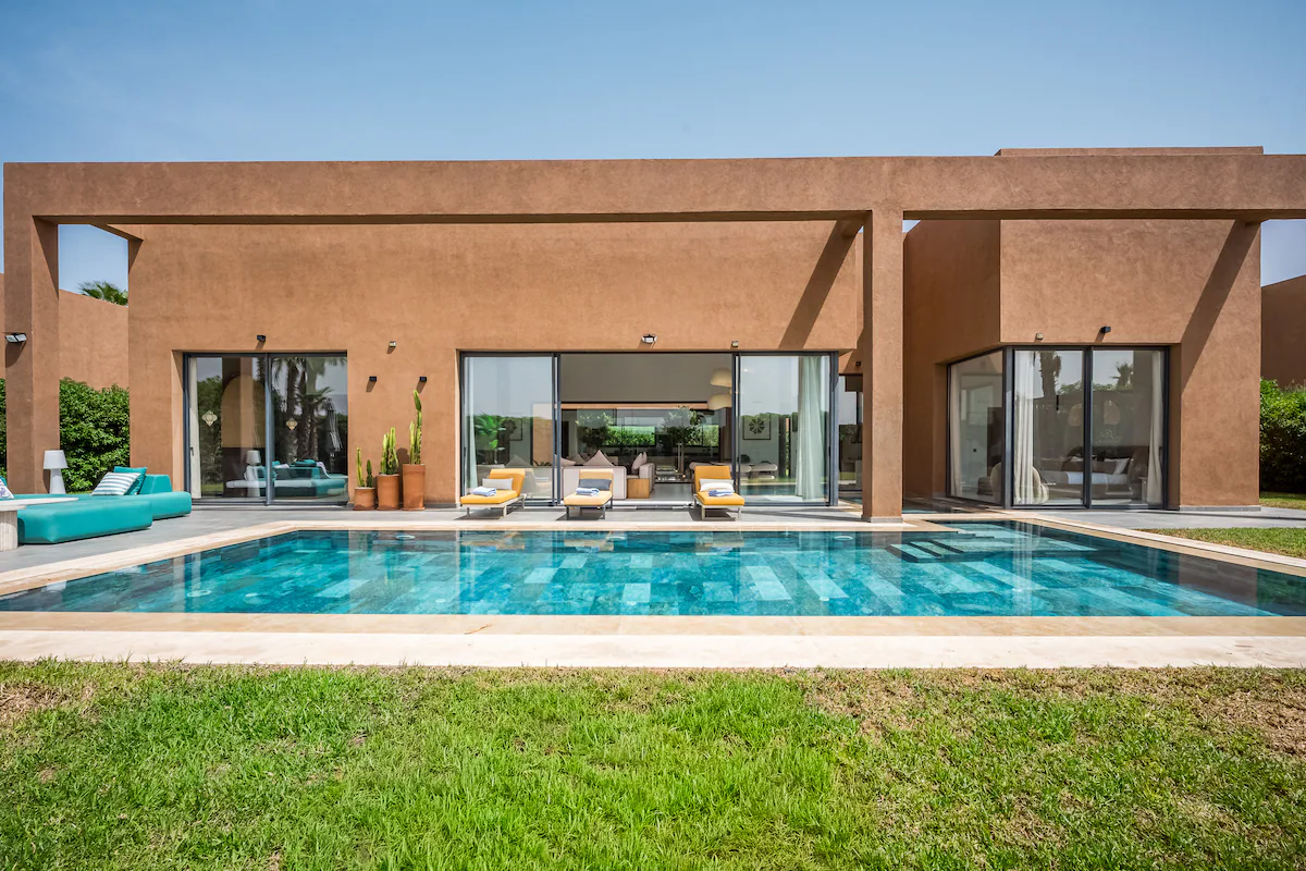 Private Pool-Palm Garden & Luxury Stay